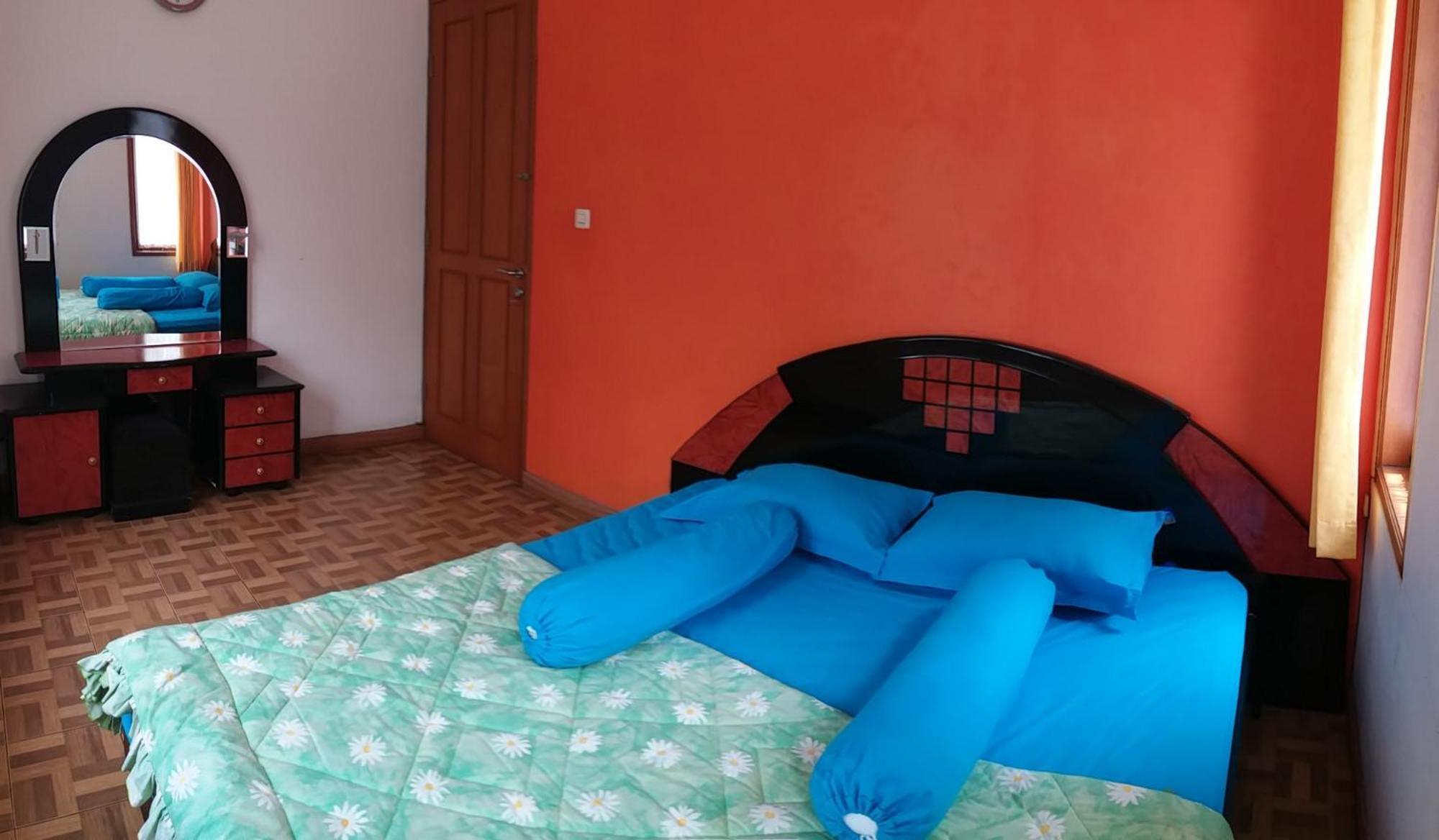 Homestay Triniti Lembang Δωμάτιο φωτογραφία