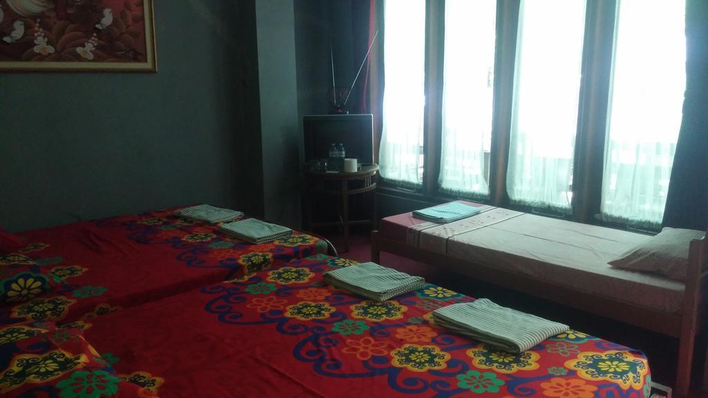 Homestay Triniti Lembang Εξωτερικό φωτογραφία