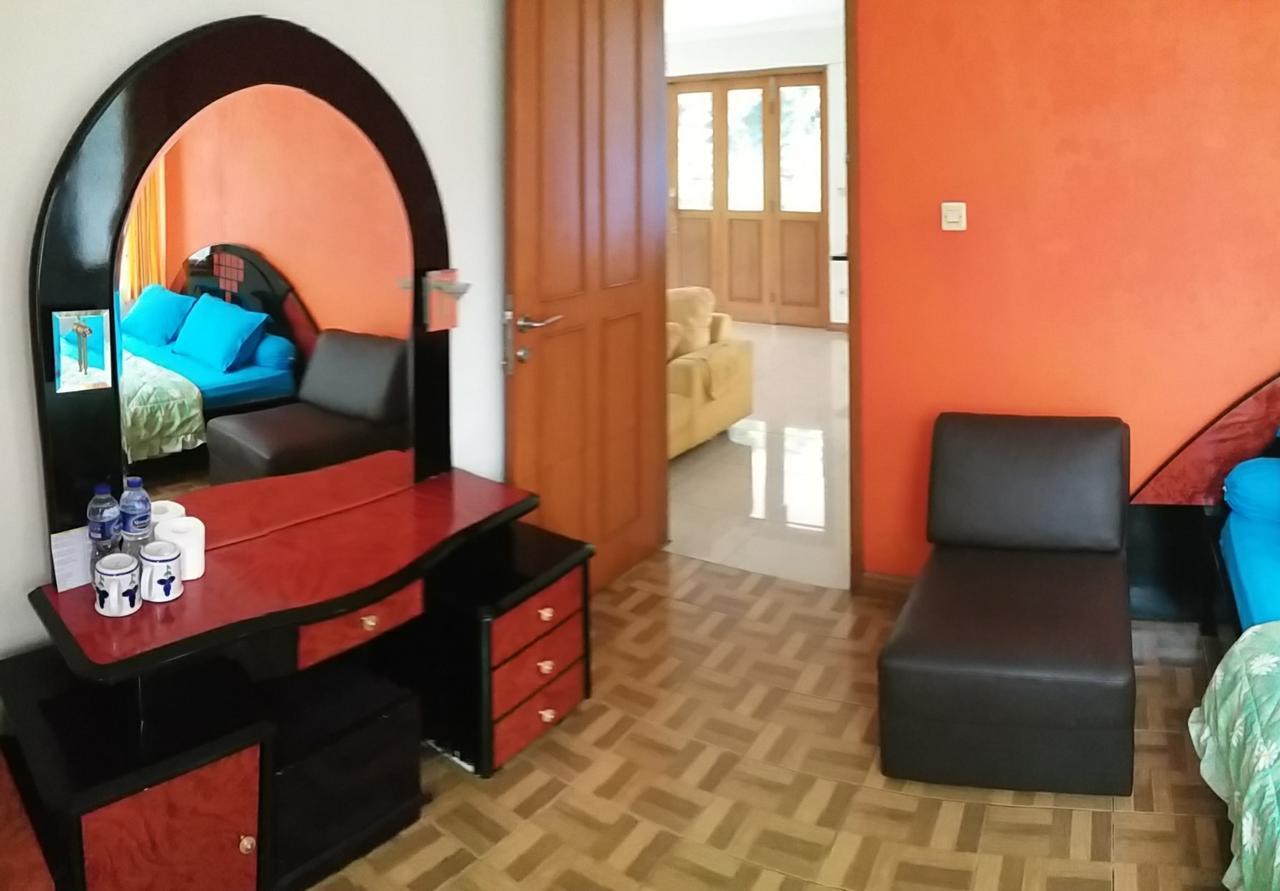 Homestay Triniti Lembang Εξωτερικό φωτογραφία