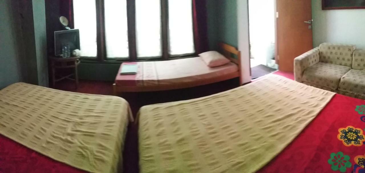 Homestay Triniti Lembang Εξωτερικό φωτογραφία